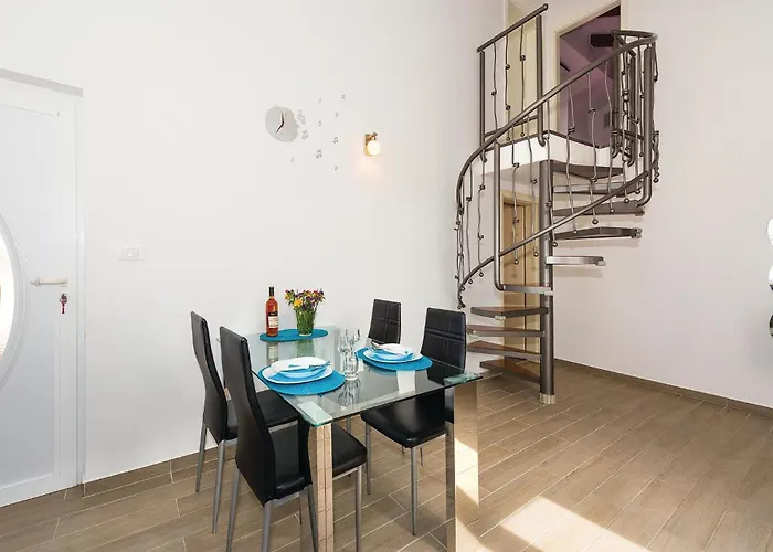 דירה Two-bedroom In Dolac *