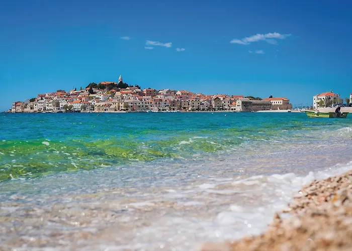 Two-bedroom In Dolac * Dolac