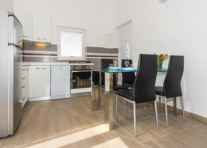 Two-bedroom In Dolac